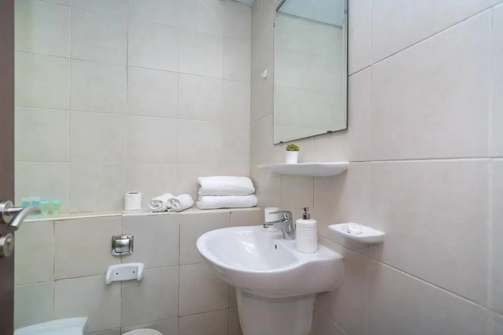 Apartment Stonetree - Chic Studio In Jumeirah Lake Towers Dubai United Arab Emirates