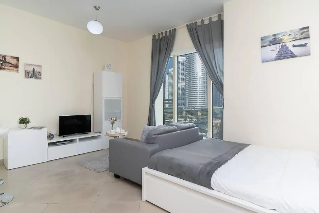 Apartment Stonetree - Chic Studio In Jumeirah Lake Towers Dubai United Arab Emirates